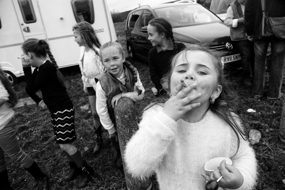 Детство на колесах: юные ирландские цыгане на потрясающих фотографиях Джейми Джонсона