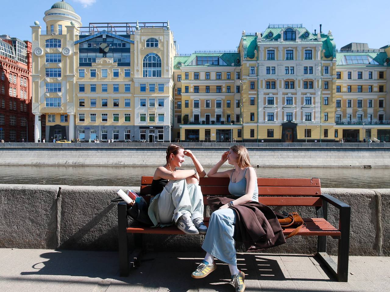 Россиянка раскрыла литовцу цены в Москве и описала его реакцию фразой «он не поверил»