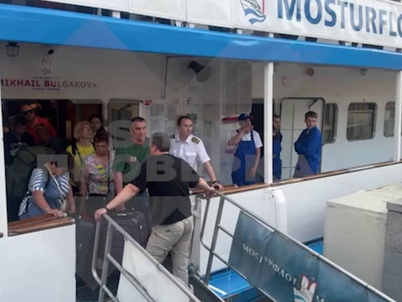 Появились подробности о вспышке норовируса на российском теплоходе «Михаил Булгаков»