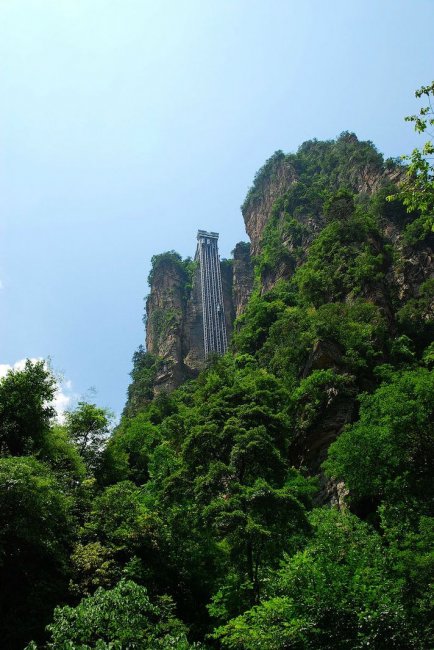 Самый высокий лифт в мире (5 фото)