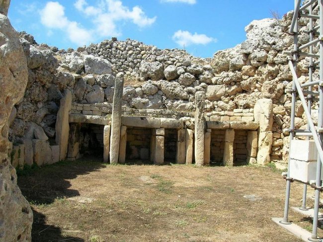 Таинственные доисторические объекты (10 фото)
