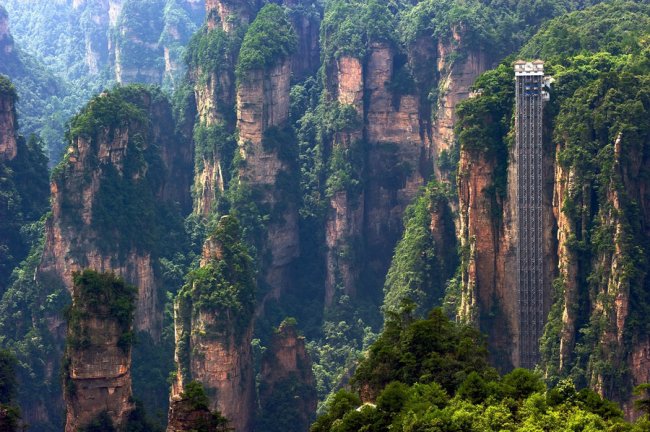 Самый высокий лифт в мире (5 фото)