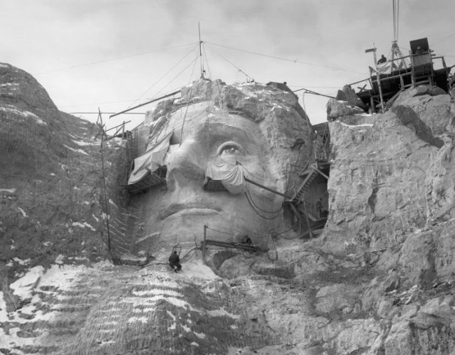 Интересные факты о горе Рашмор (15 фото)