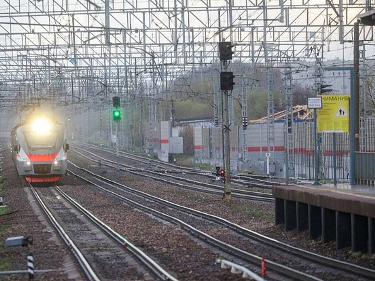 Стало известно о движении поездов после взрыва на железной дороге в российском регионе