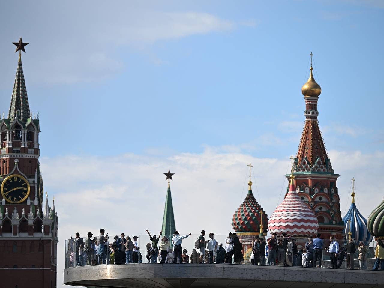 МИД Японии скорректировал предупреждение об опасности поездок в Россию