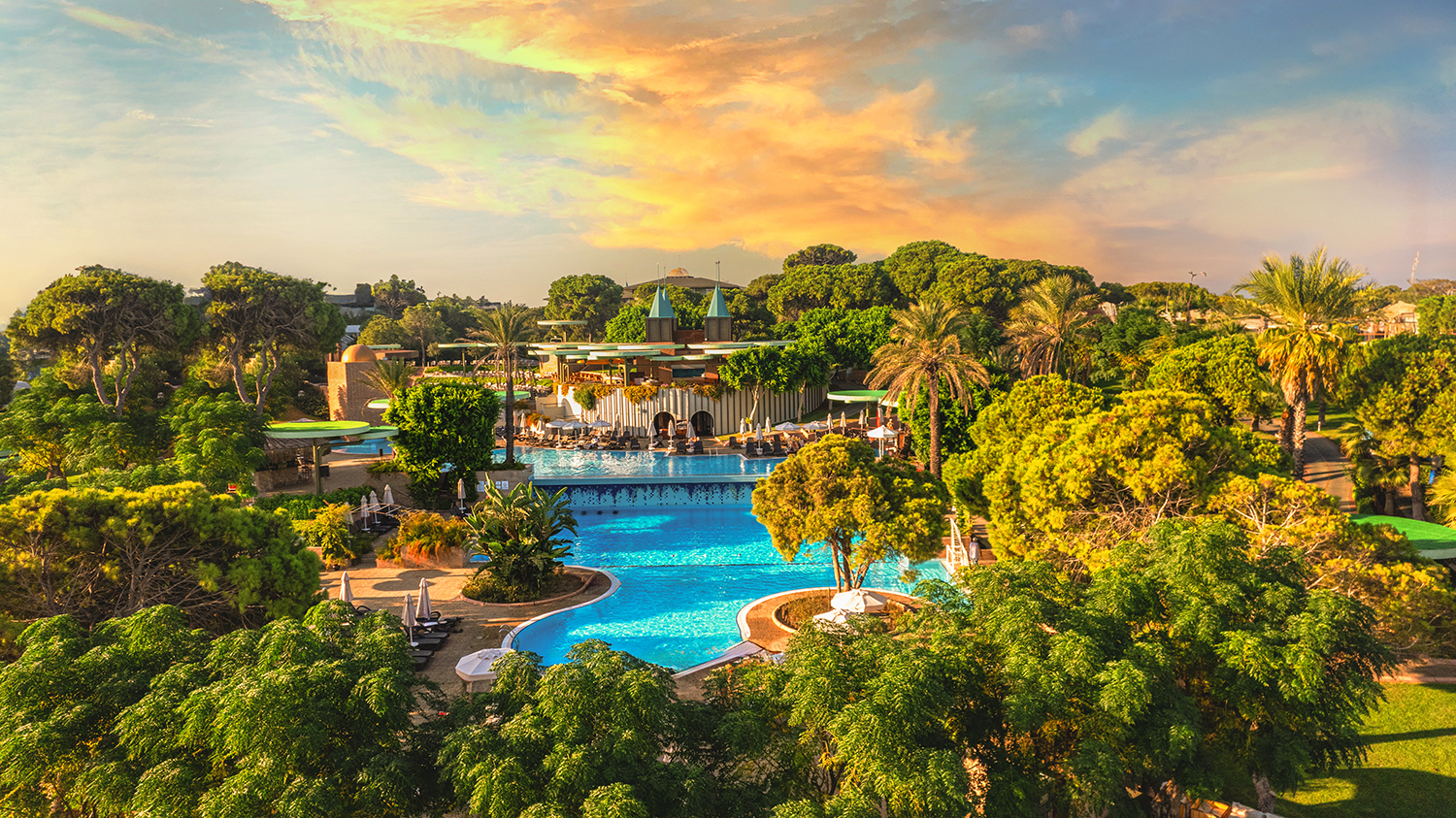 Куда убежать от зимы: пакет Gloria Winter Escape от Gloria Hotels & Resorts