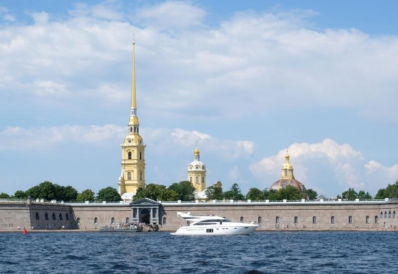 Достопримечательности Санкт-Петербурга: лучший гид 2025