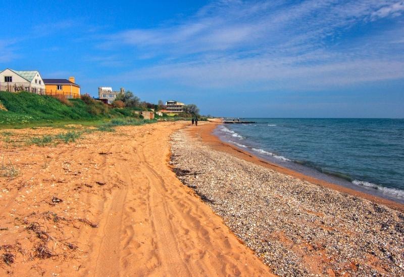 ТОП-21 место для отдыха на Азовском море: пляжи, курорты, серфинг