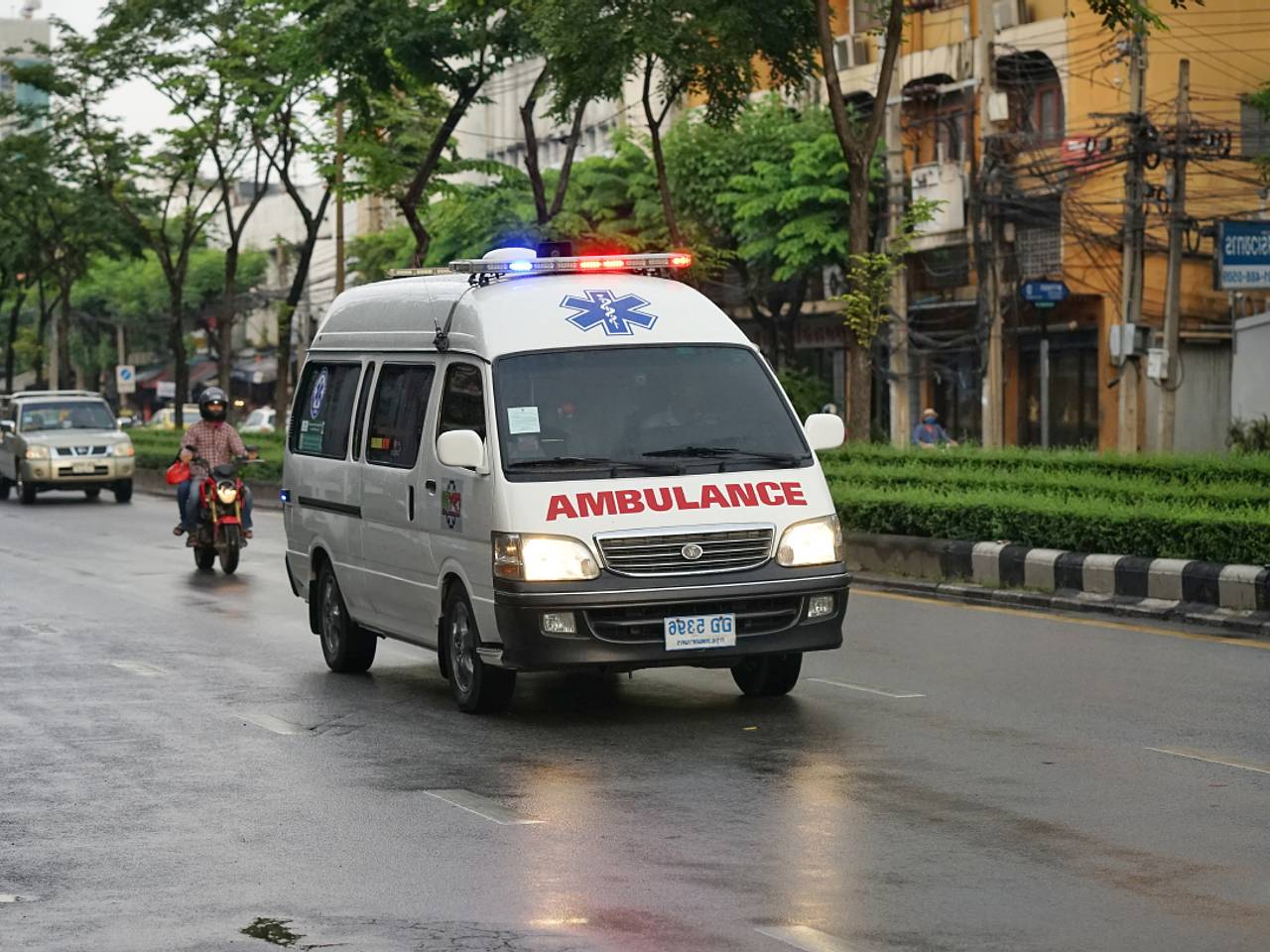 Туристка отправилась в Таиланд, приняла назначенные лекарства и не выжила