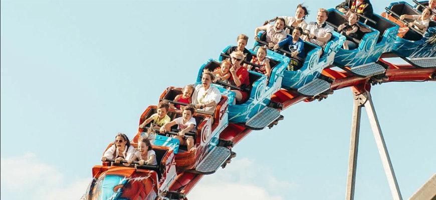 ТОП-25 парков аттракционов в Москве: с каруселями, веревочные, для малышей