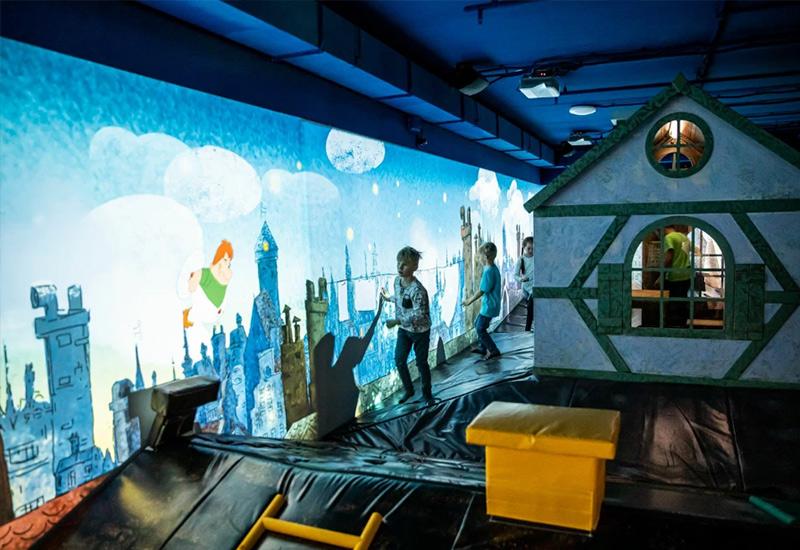 ТОП-25 парков аттракционов в Москве: с каруселями, веревочные, для малышей