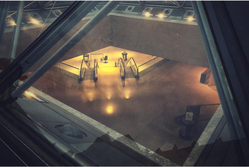 Париж ночью — французский фотограф Лоик Ле Кере делает потрясающие снимки на свой телефон