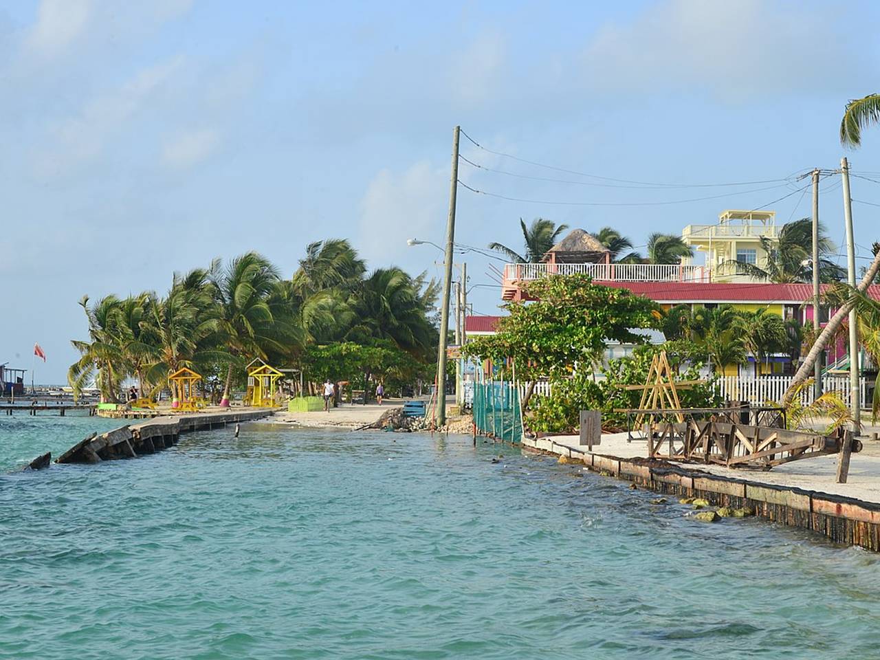 Турист приехал в одну из самых опасных стран мира и спустя 24 часа был найден бездыханным