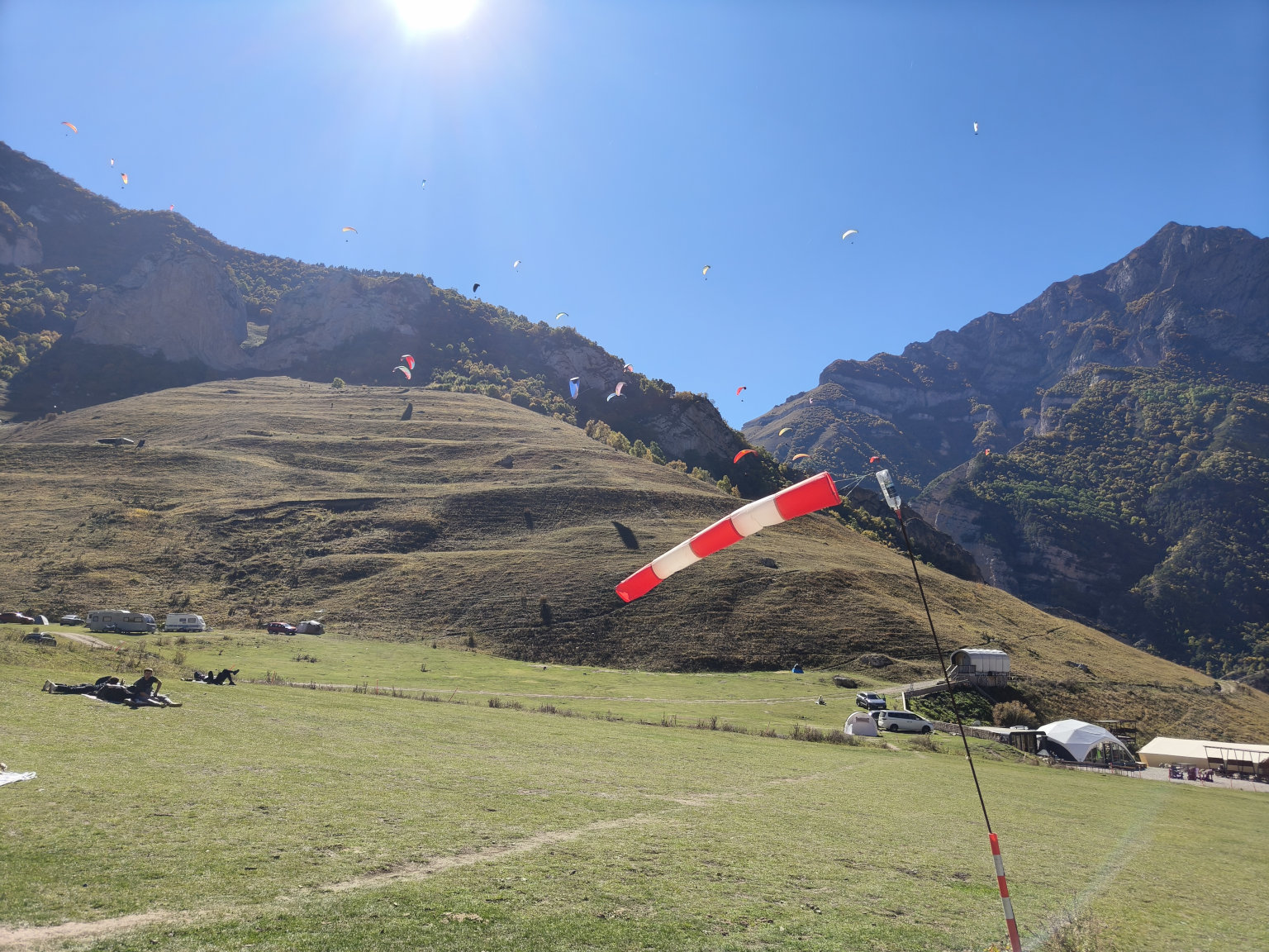Экскурсия на Чегемские водопады, озеро Гижгит, перевал Актопрак Экскурсия на Чегемские водопады, озеро Гижгит, перевал Актопрак