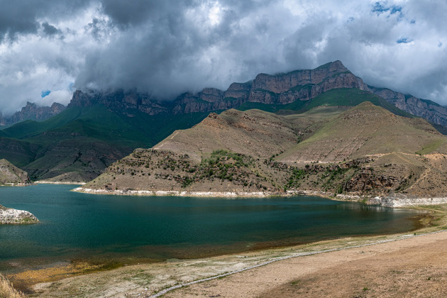 Экскурсия на Чегемские водопады, озеро Гижгит, перевал Актопрак Экскурсия на Чегемские водопады, озеро Гижгит, перевал Актопрак