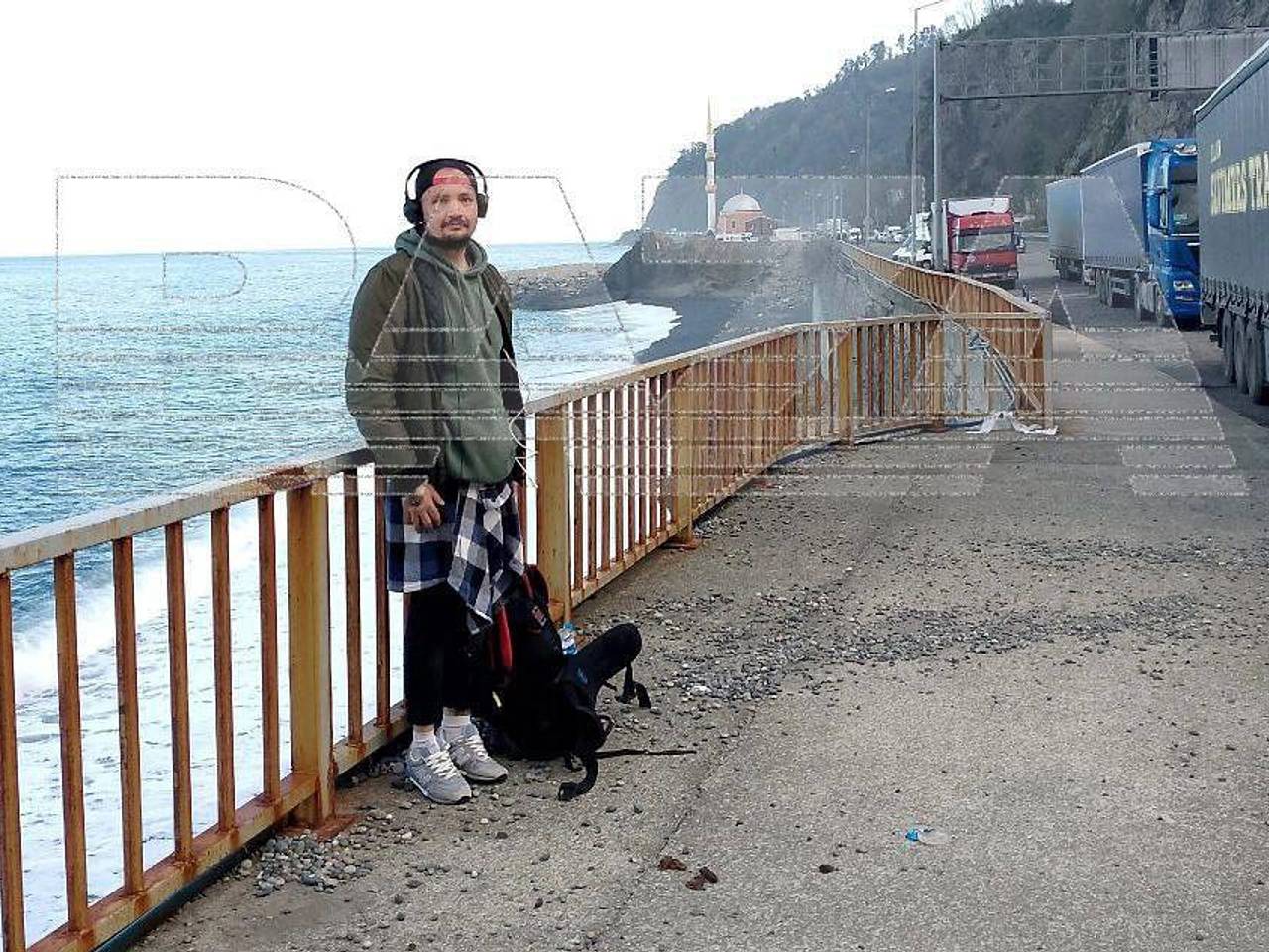 Россиянин отправился в кругосветное путешествие и попал в заточение в Америке