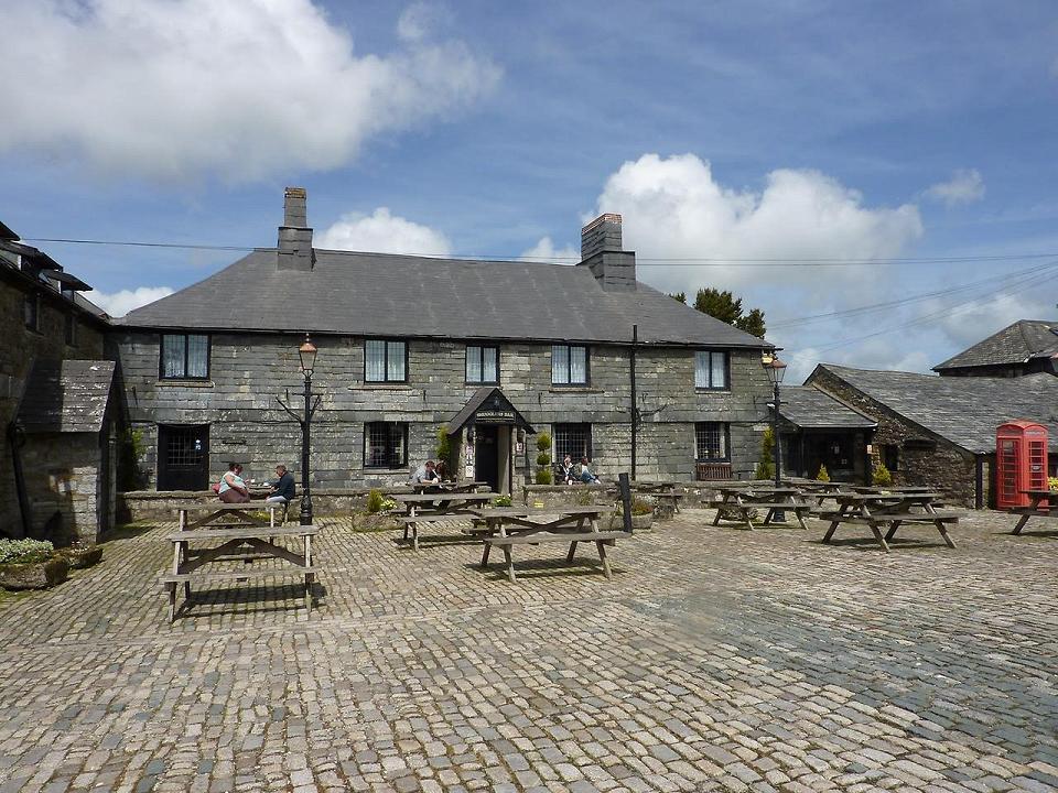 Самые известные отели с настоящими призраками Самые известные отели с настоящими призраками