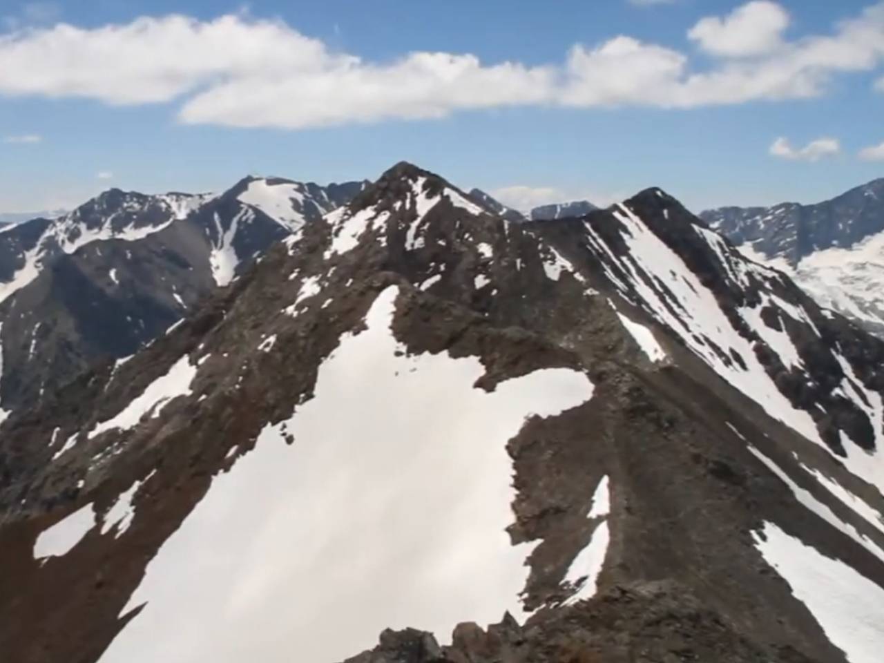 Россиянин бросил беременную жену в лагере и пропал в горах Адыгеи