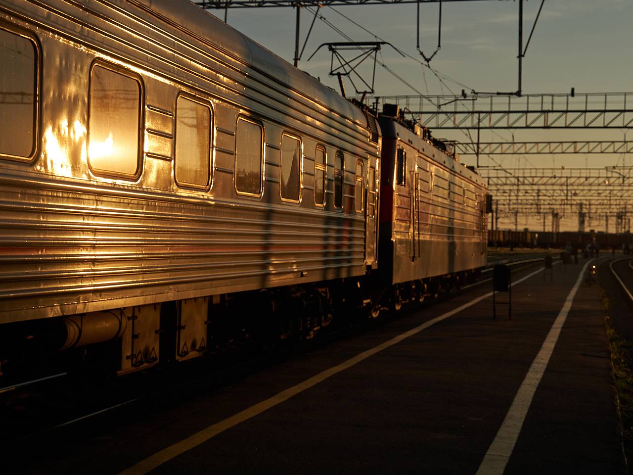 Названо количество задержавшихся на пути к Крыму пассажирских поездов