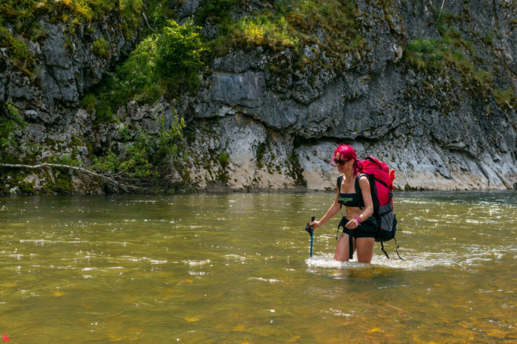 Как многодетная мать Оксана Лыткина шла по Большой Уральской тропе