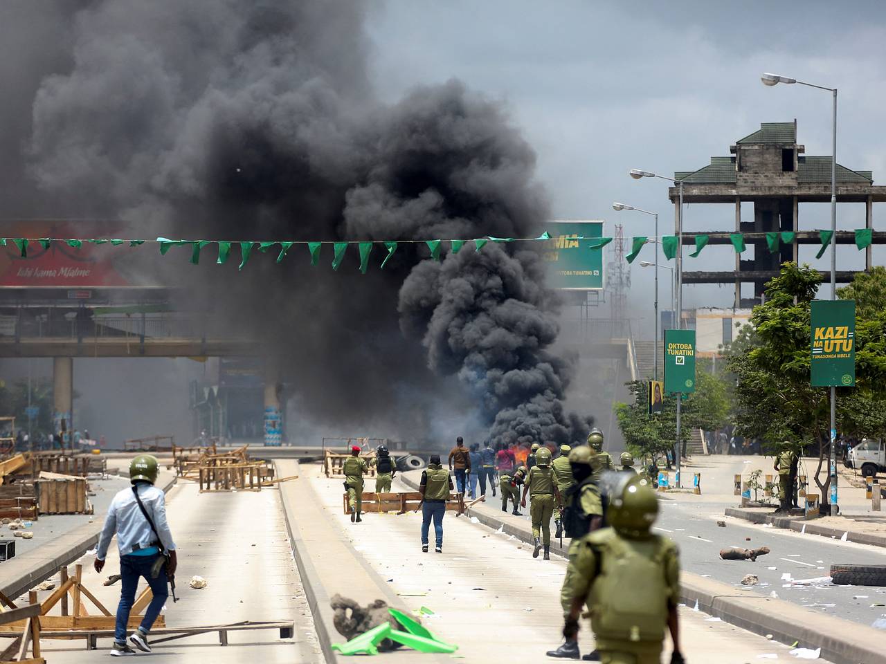 Сотни россиян застряли в Танзании после президентских выборов