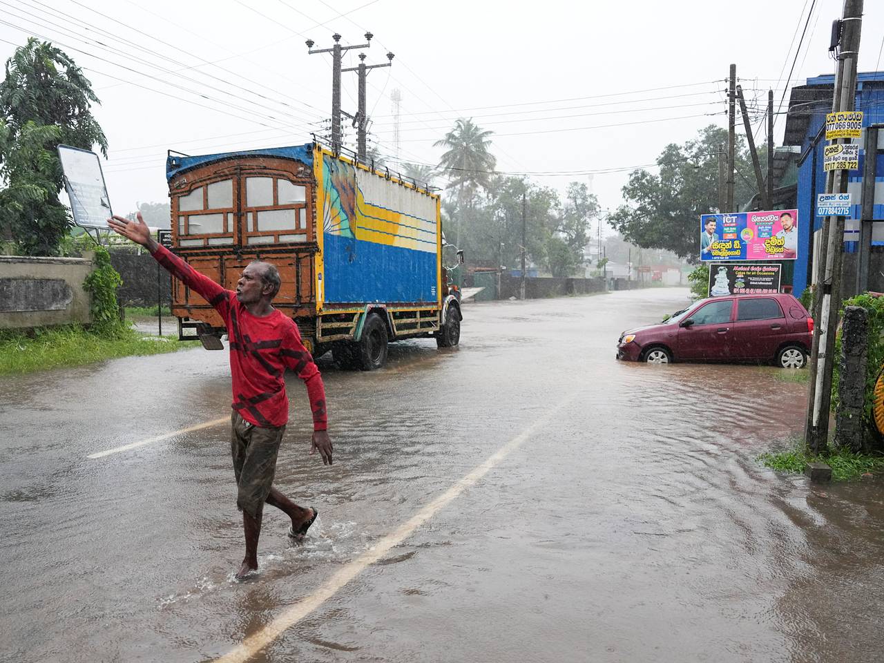 Тысячи россиян застряли в популярной стране Азии из-за потопов