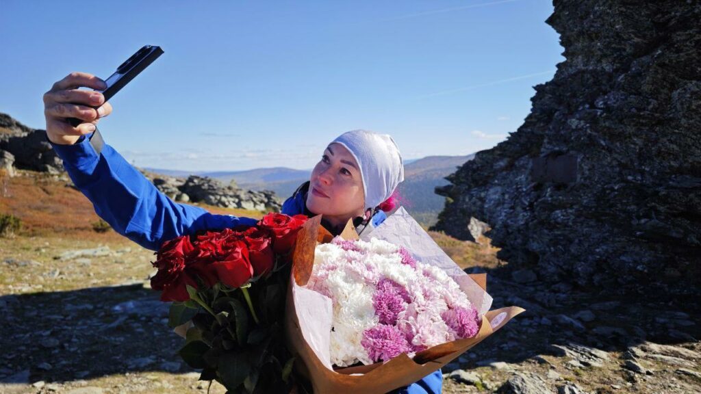 Как многодетная мать Оксана Лыткина шла по Большой Уральской тропе