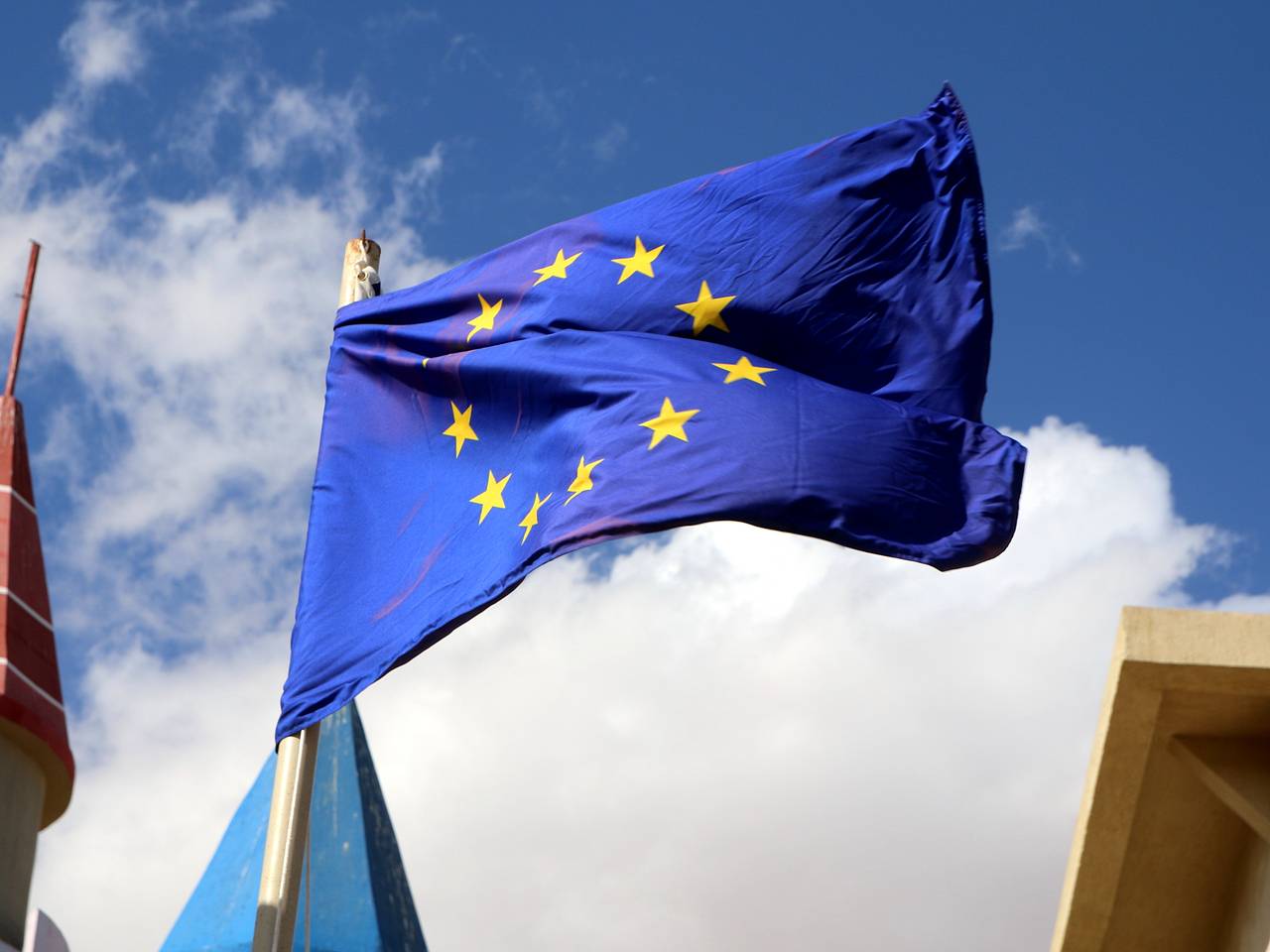 Ряд стран ввели собственные ограничения для туристов из России