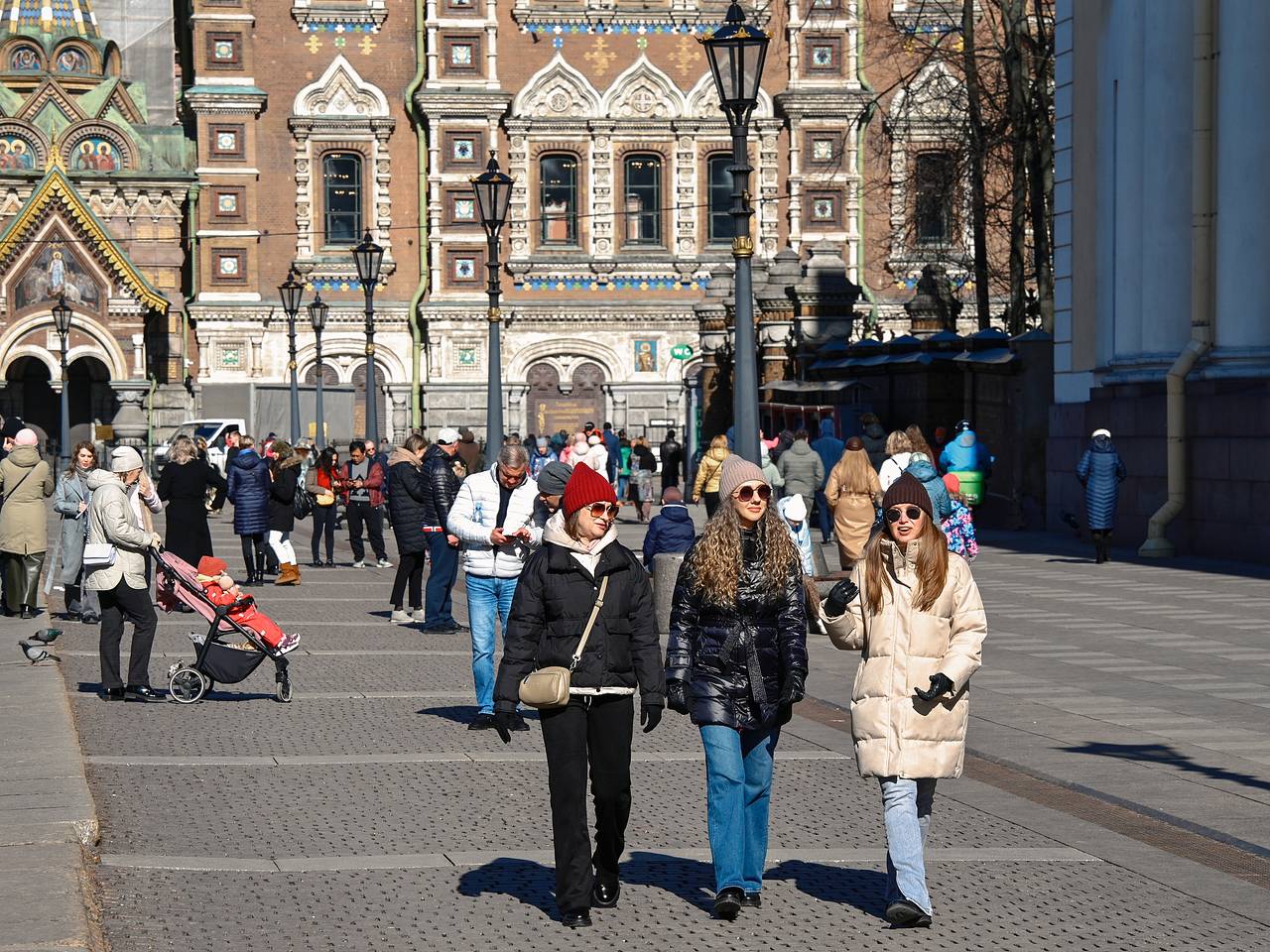 Россиянам назвали самые популярные направления для отдыха с детьми