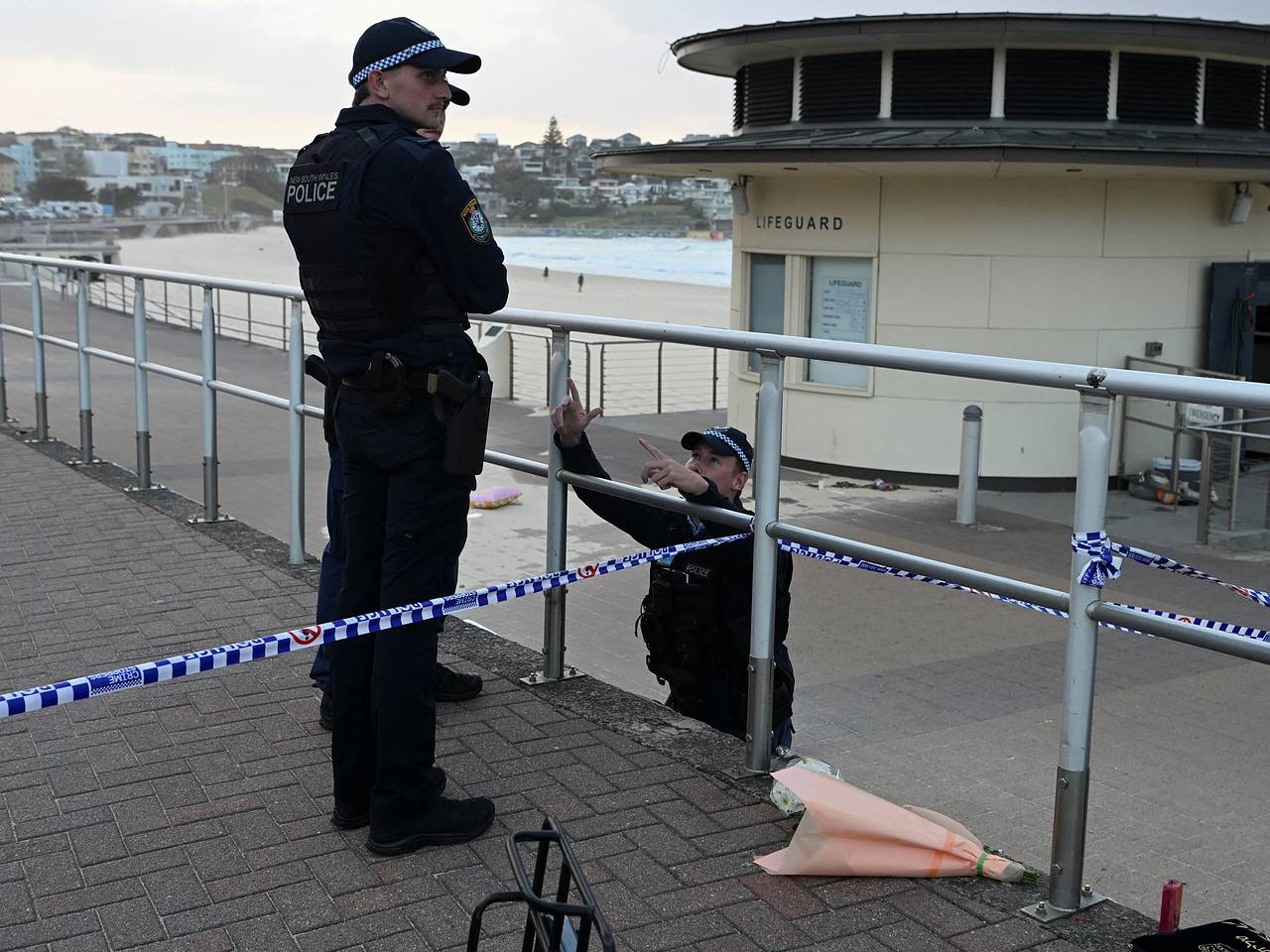 10-летняя девочка посетила религиозный праздник на пляже и стала жертвой стрельбы