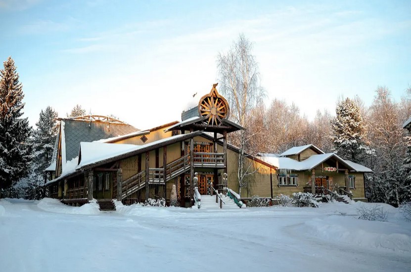 Где искать настоящую зиму? 5 самых красивых деревень России, занесенных снегом