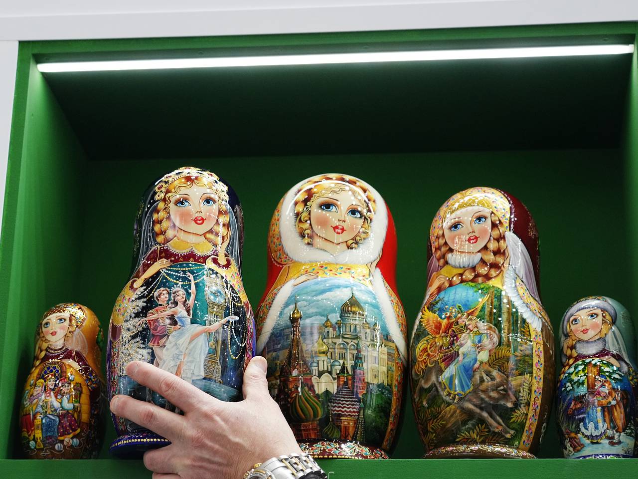 Названы любимые сувениры китайских туристов в столице России