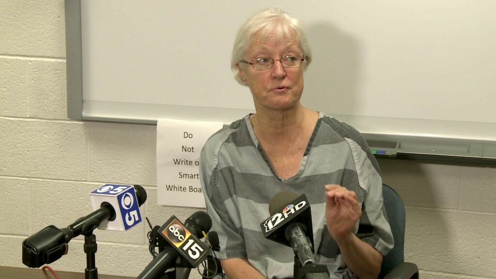 «Серийная безбилетница» Мэрилин Хартман: как американка 20 лет бесплатно летала на самолетах