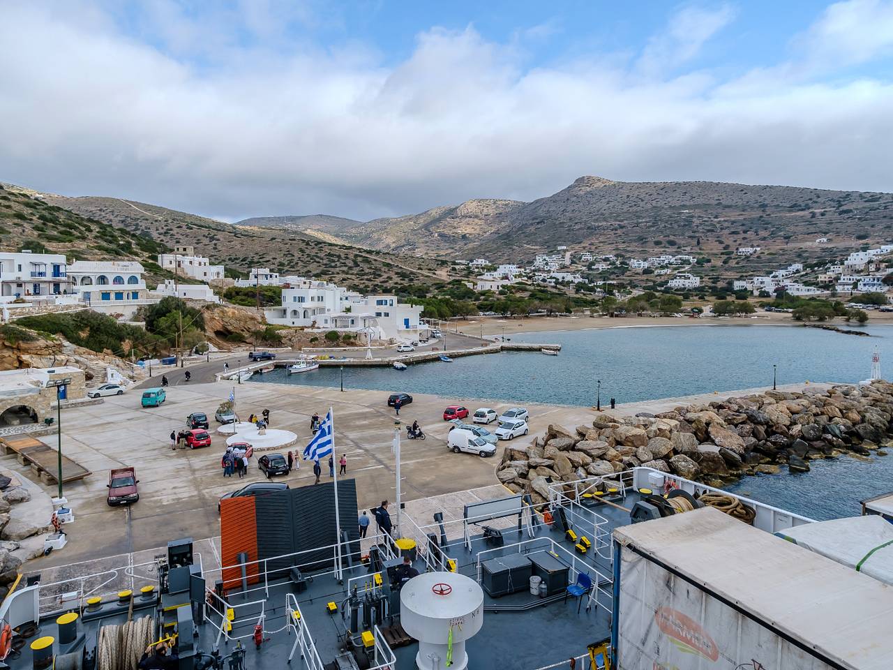 На острове в Европе нашли останки пропавшей без вести год назад туристки