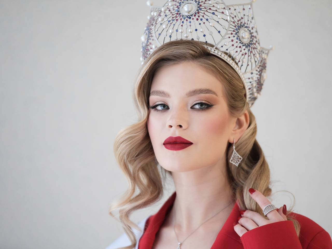 &laquo;Мисс Россию&raquo; похитили на тропическом острове