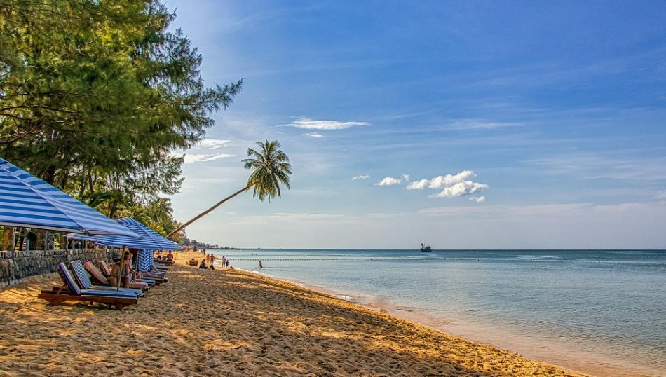 Туристы жалуются на массовый овербукинг на Фукуоке Туристы жалуются на массовый овербукинг на Фукуоке