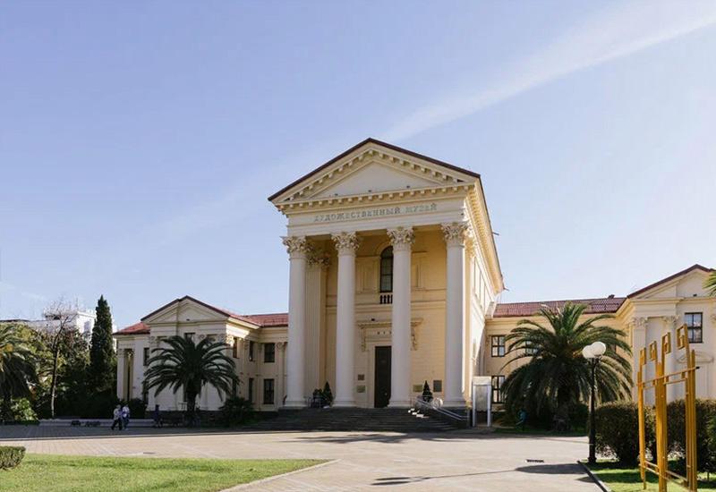 Сочи зимой 2025: горы, прогулки, экстрим, бассейны, термальные источники Сочи зимой 2025: горы, прогулки, экстрим, бассейны, термальные источники