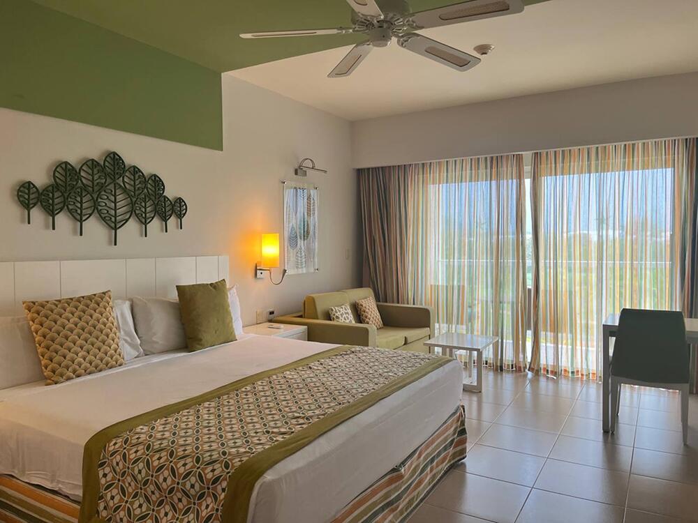 Ольгин на Кубе вновь принимает туристов. Что продавать? Ольгин на Кубе вновь принимает туристов. Что продавать?