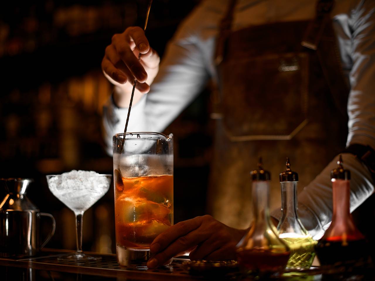 Россиянин выпил в баре Таиланда и очнулся через сутки в другом городе без телефона и денег