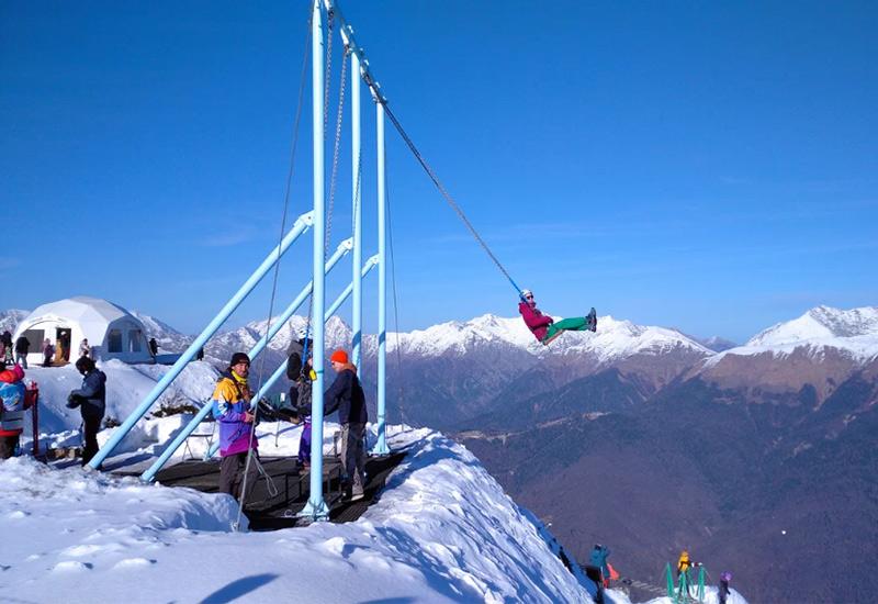 Сочи зимой 2025: горы, прогулки, экстрим, бассейны, термальные источники Сочи зимой 2025: горы, прогулки, экстрим, бассейны, термальные источники