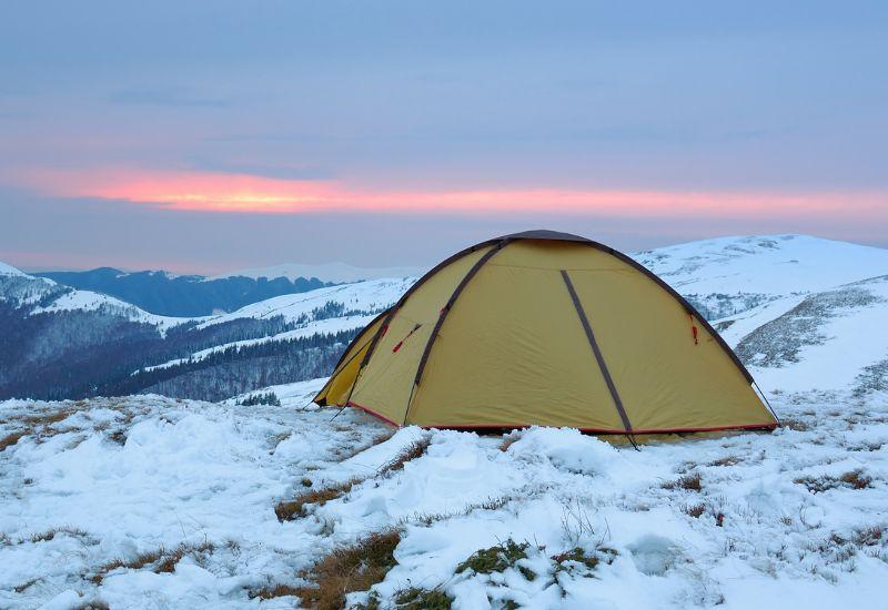 ТОП-20 лучших зимних палаток 2025: обзор, рейтинг, как выбрать
