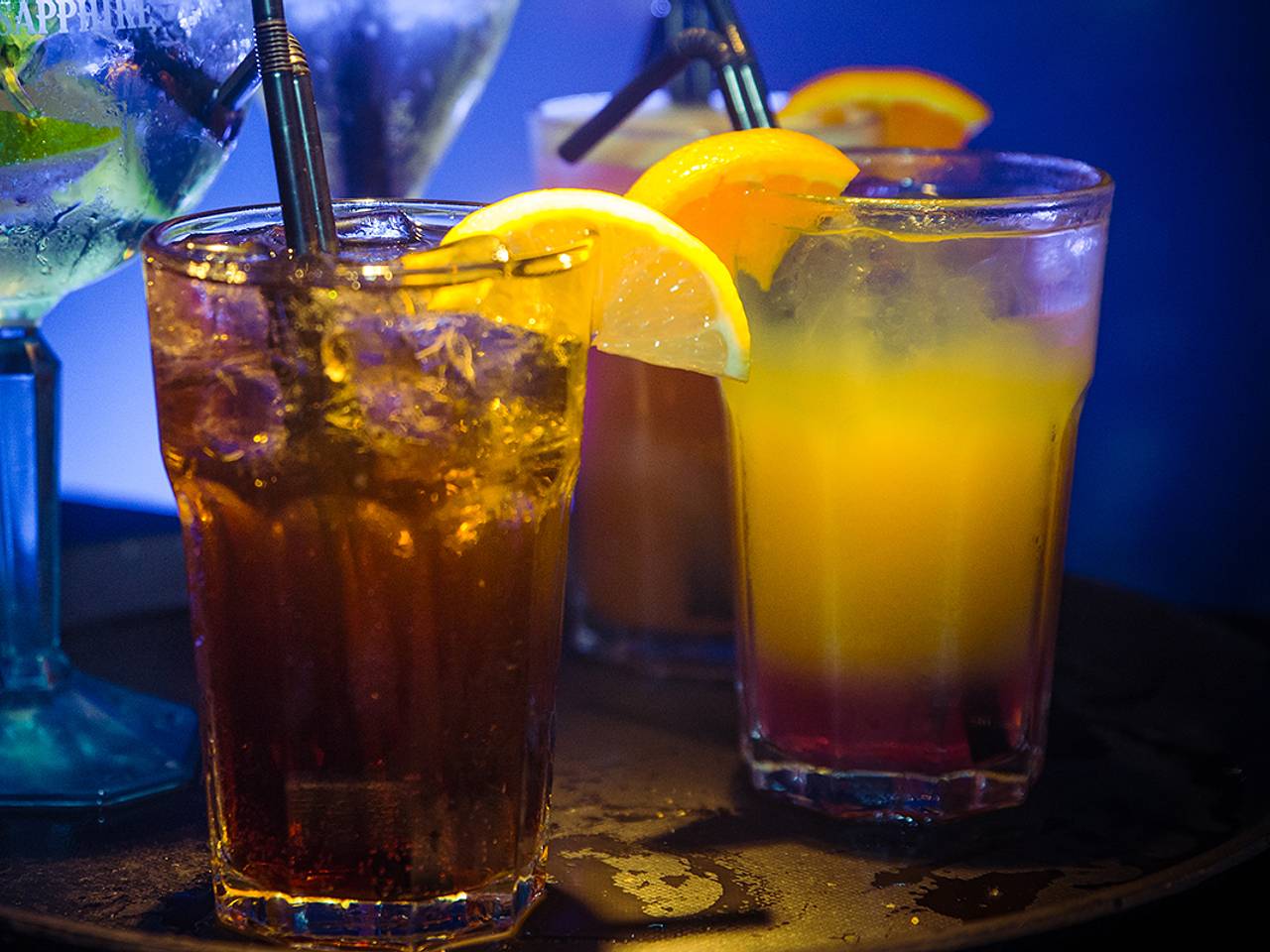 Бездыханного туриста нашли в холодильнике круизного лайнера после 33 выпитых коктейлей