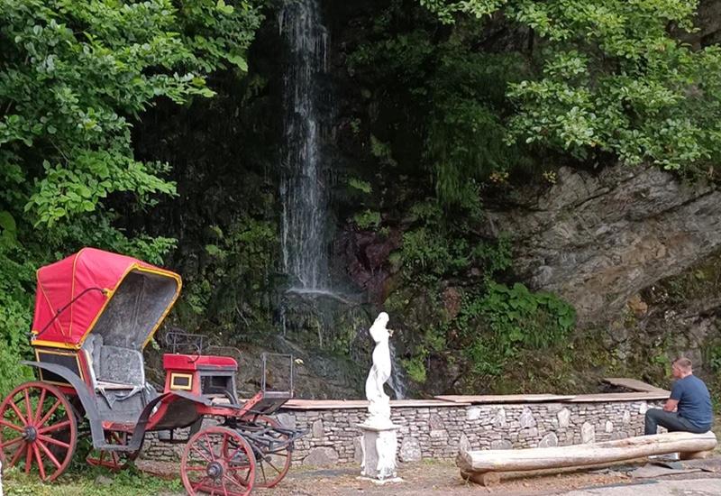 Курорты Красной Поляны 2025: трассы, особенности, обзор какой лучше Курорты Красной Поляны 2025: трассы, особенности, обзор какой лучше