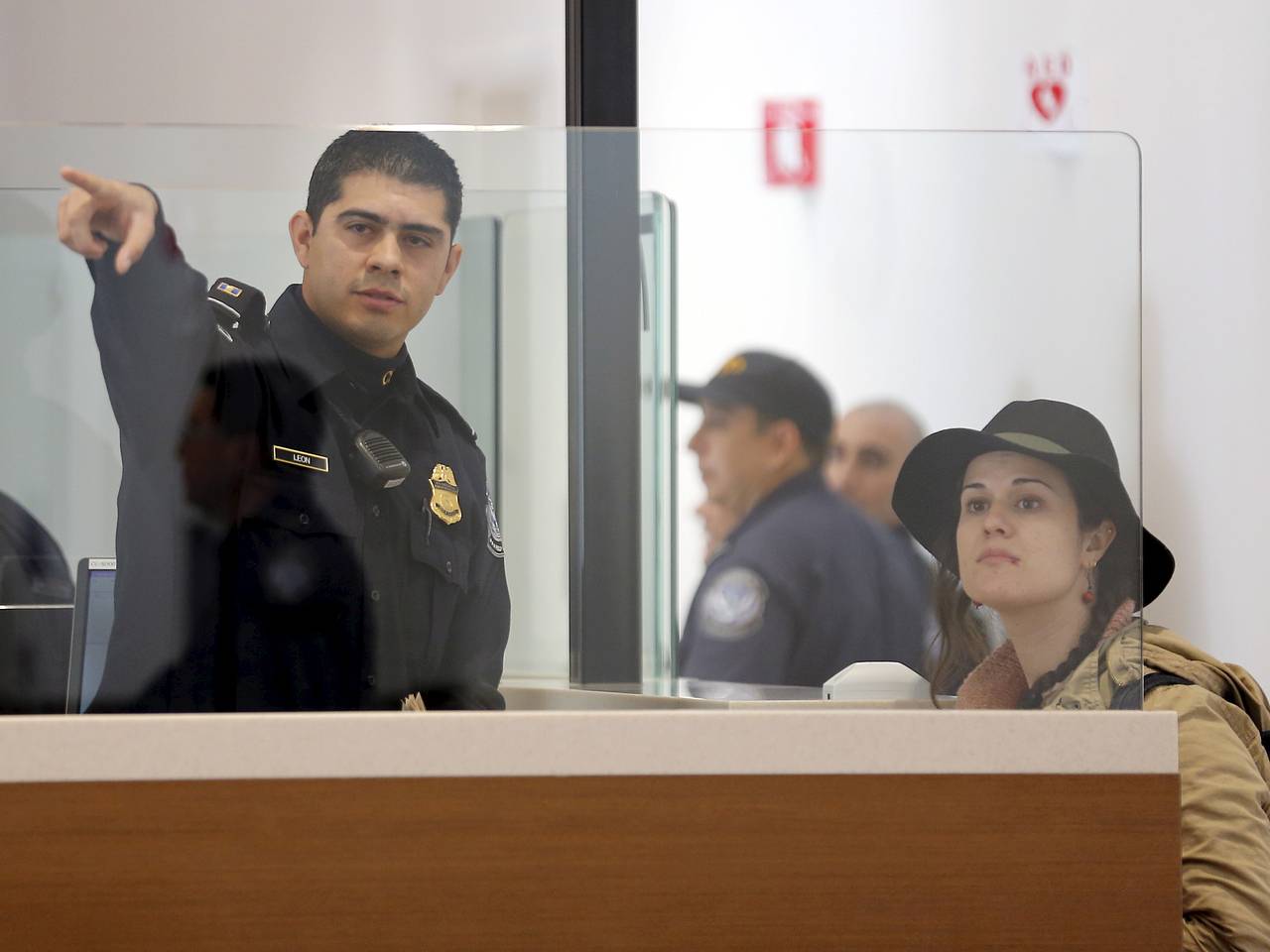 США захотели получать данные из социальных сетей въезжающих в страну туристов