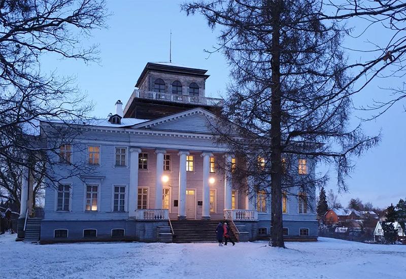 Санкт-Петербург зимой 2025: погода, театры и музеи, катки, горки, парки, другие развлечения