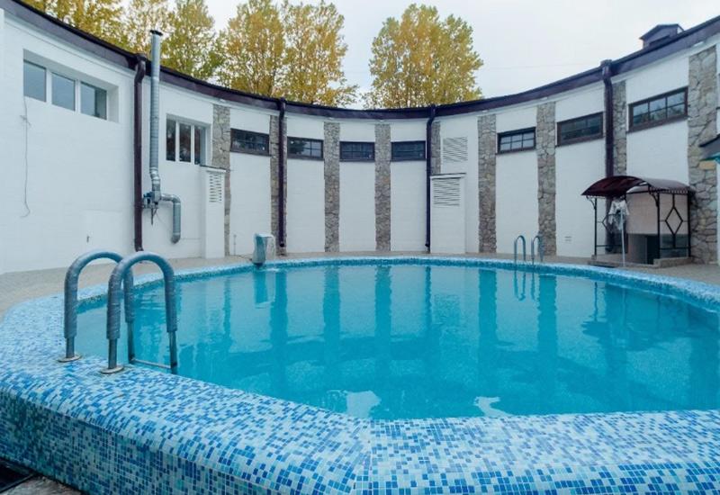 Санкт-Петербург зимой 2025: погода, театры и музеи, катки, горки, парки, другие развлечения