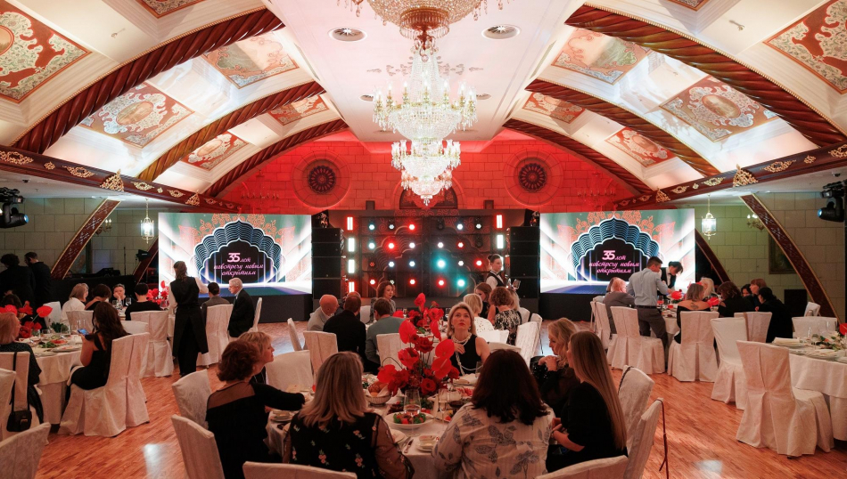 Как туроператор-легенда отметил знаковую дату