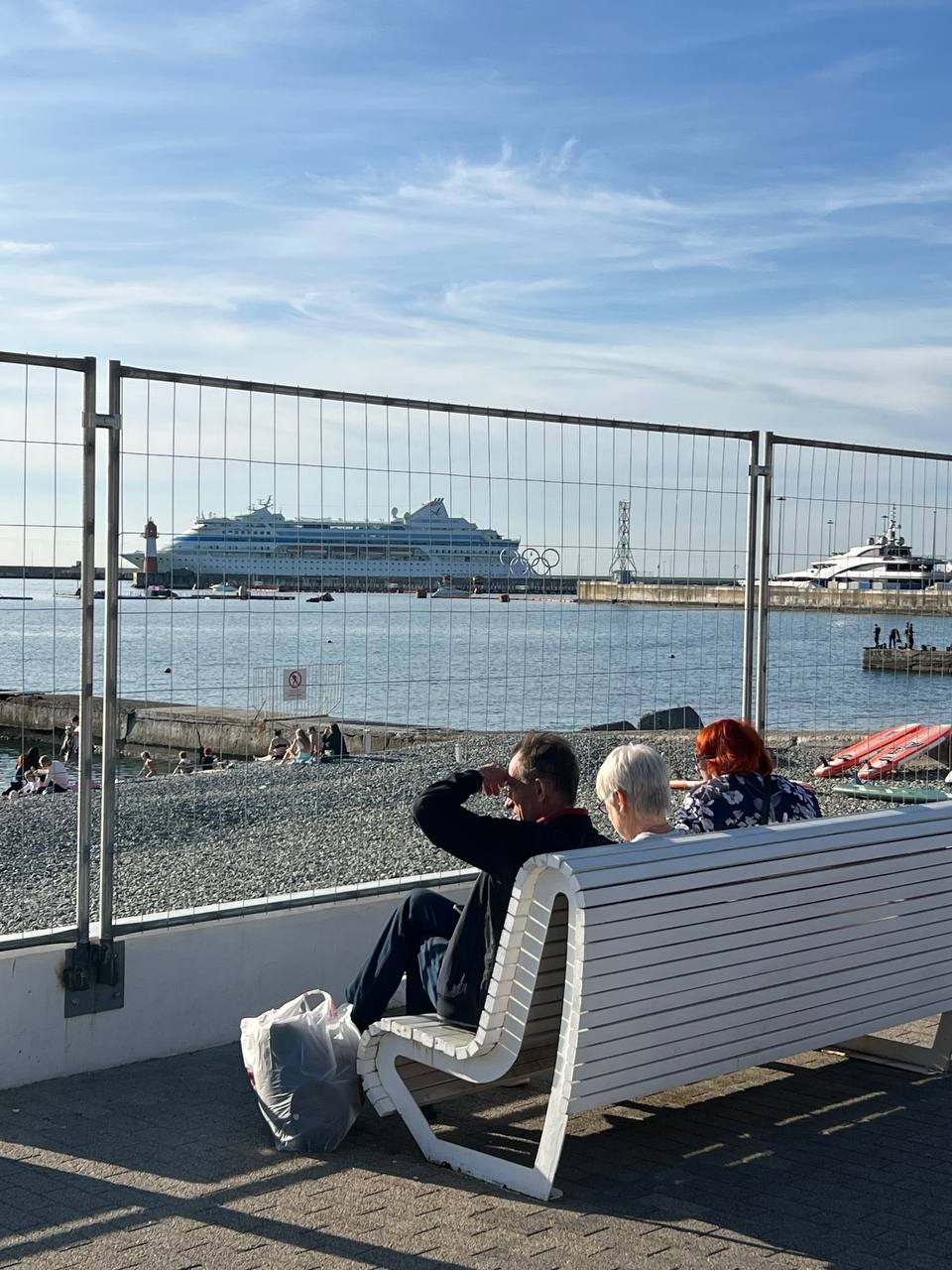 11 лет спустя. Что не так с Сочи и почему всем пора проснуться 11 лет спустя. Что не так с Сочи и почему всем пора проснуться