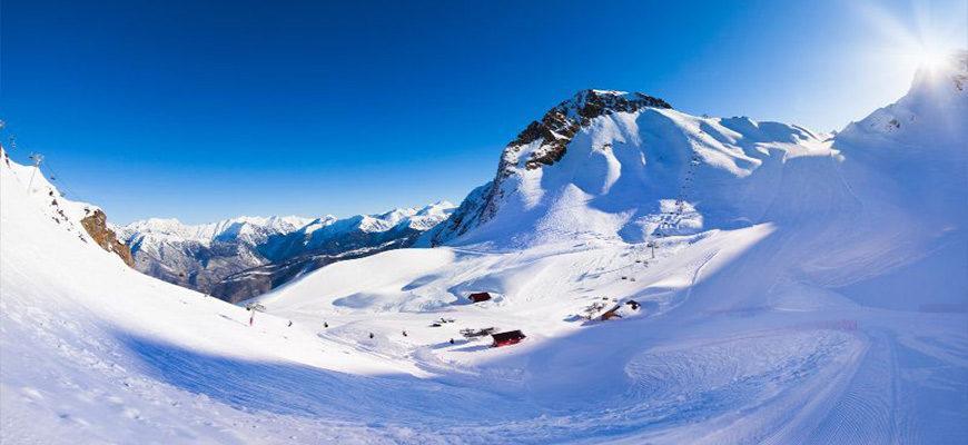 Курорты Красной Поляны 2025: трассы, особенности, обзор какой лучше Курорты Красной Поляны 2025: трассы, особенности, обзор какой лучше