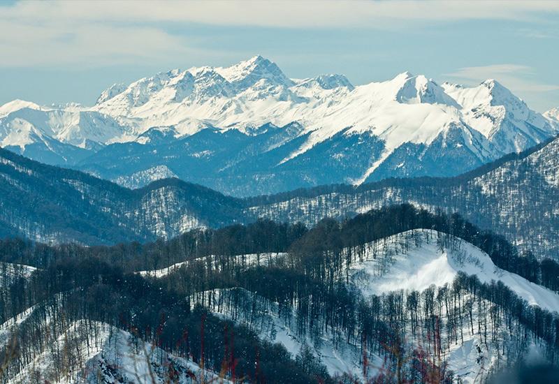 Сочи зимой 2025: горы, прогулки, экстрим, бассейны, термальные источники Сочи зимой 2025: горы, прогулки, экстрим, бассейны, термальные источники